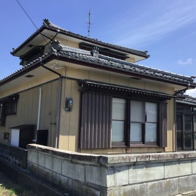 東本町貸家